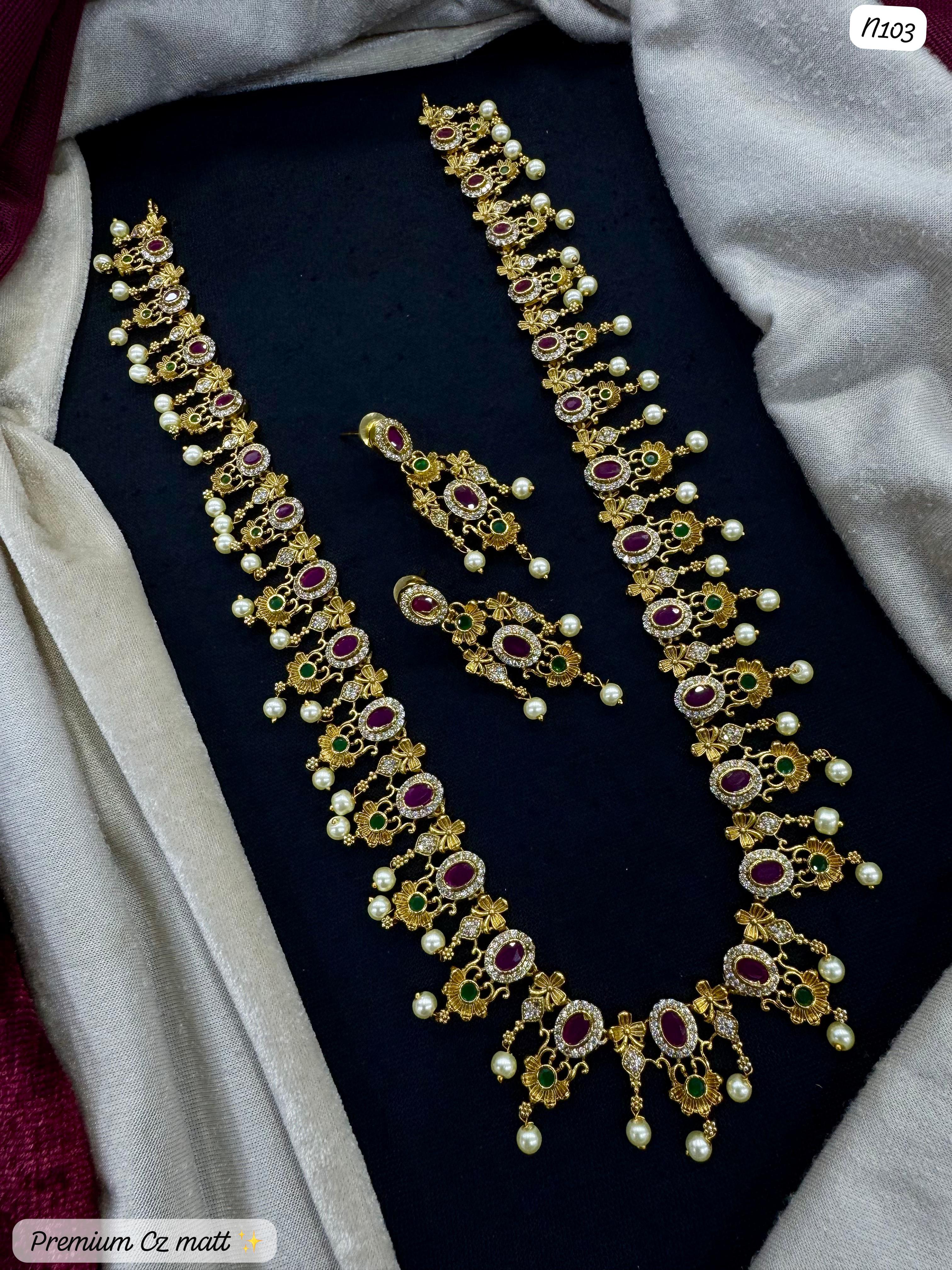 Classic Premium Gold Ad Jewellery Set for Festive & Wedding Wear