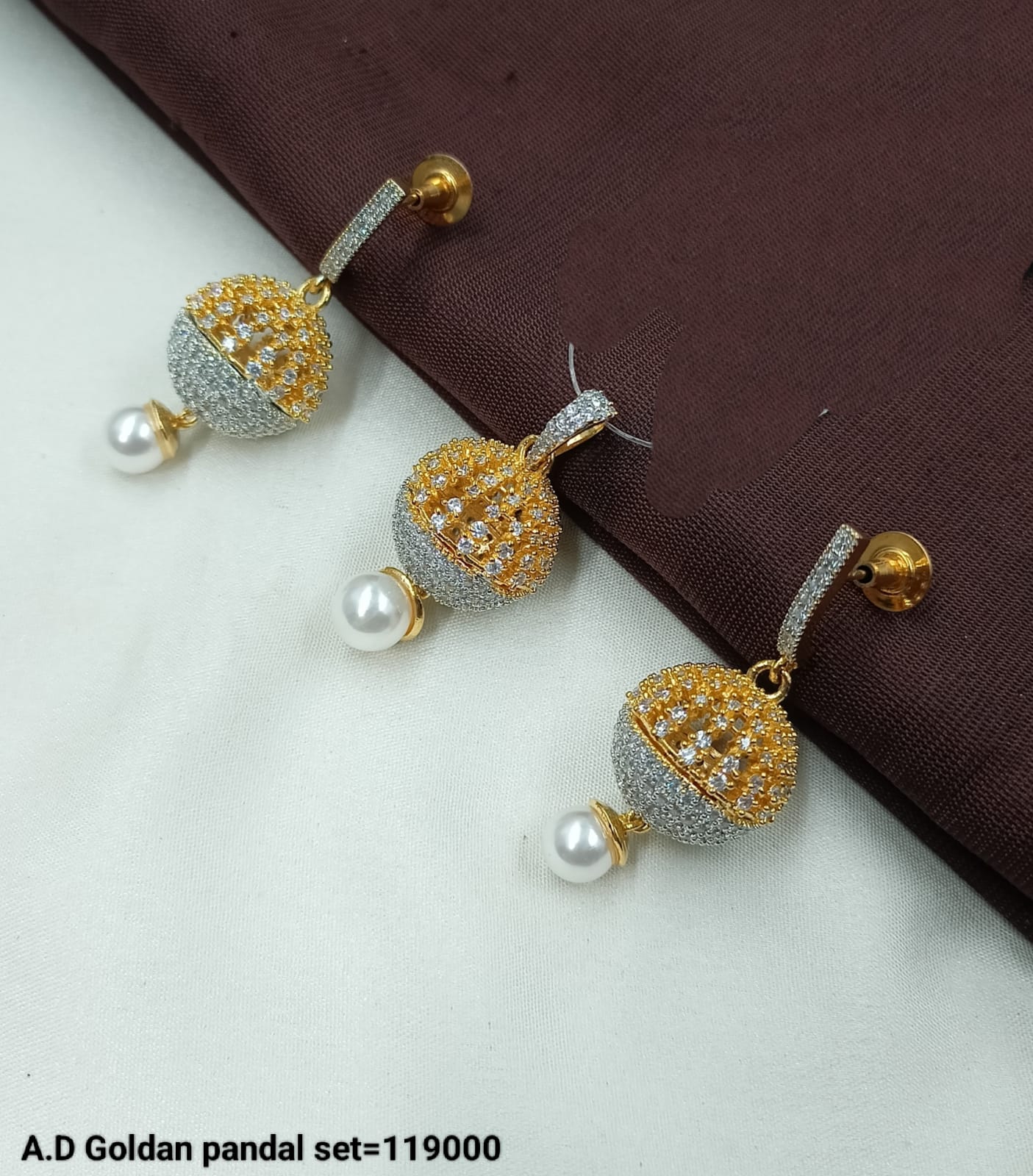 A.D Goldan Pandal Jewelry Set – Sparkling Gold & Silver Finish with Pearl Drops