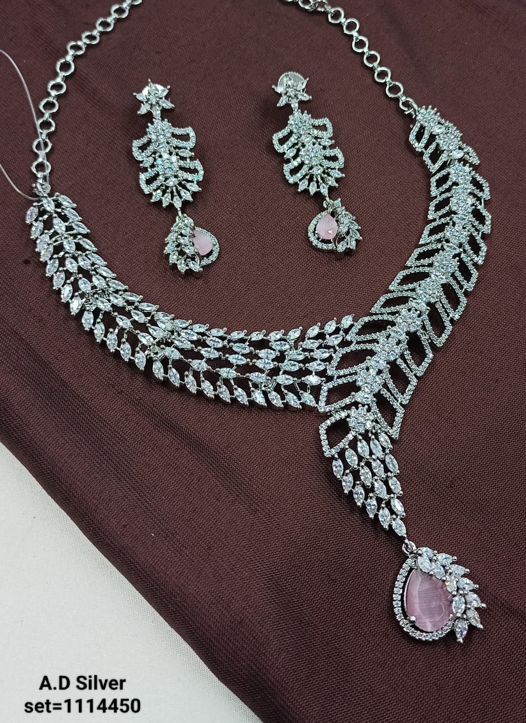 Elegant AD Silver Necklace and Earring Set – Stunning Design with Gemstone Accents