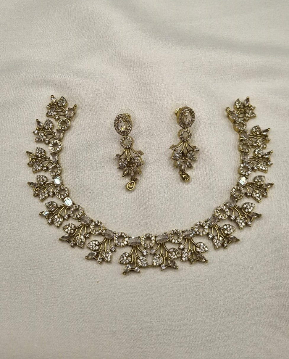 Elegant Green Marquise Stone Floral Choker Set with Matching Drop Earrings