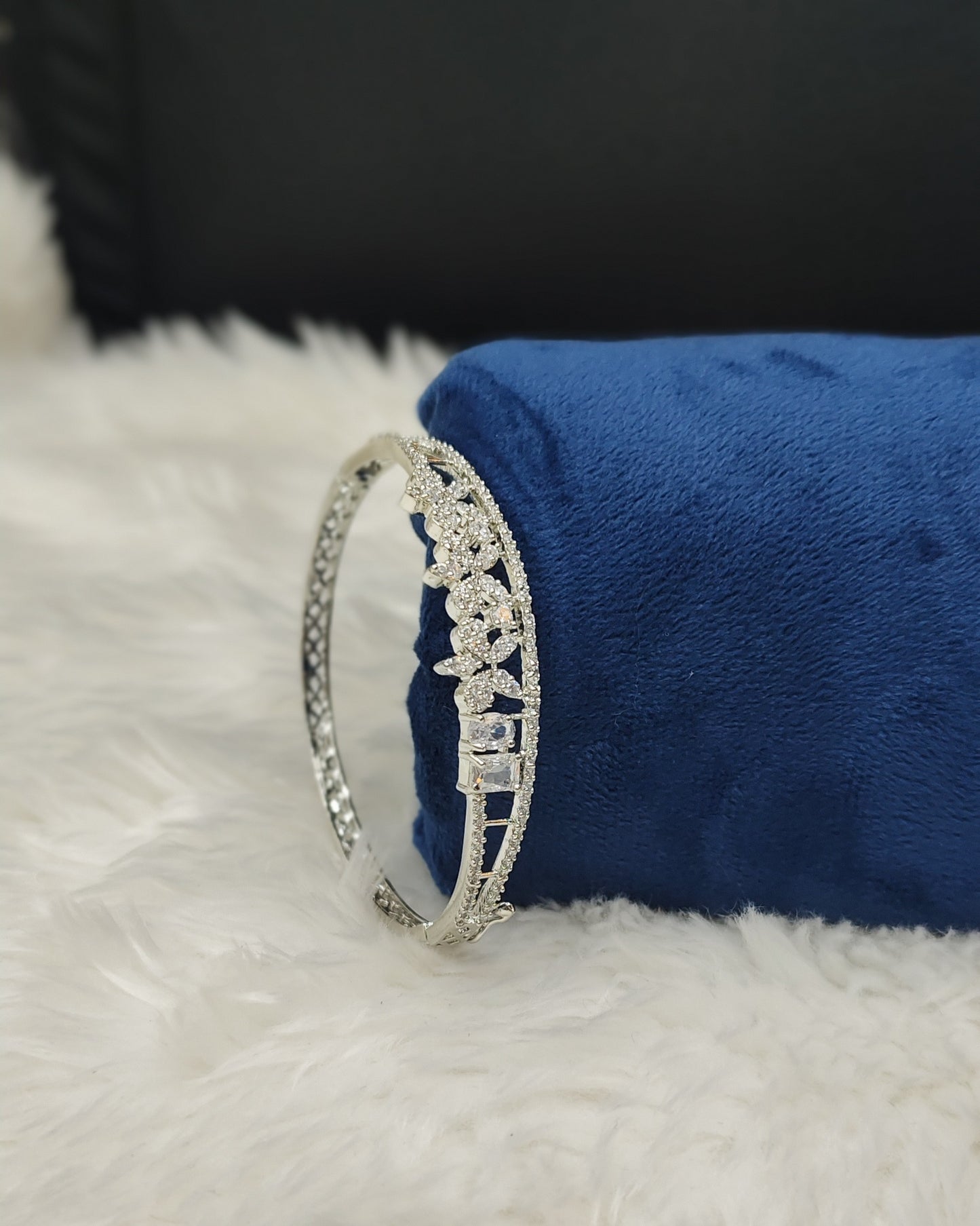 Elegant Floral AD Bracelet