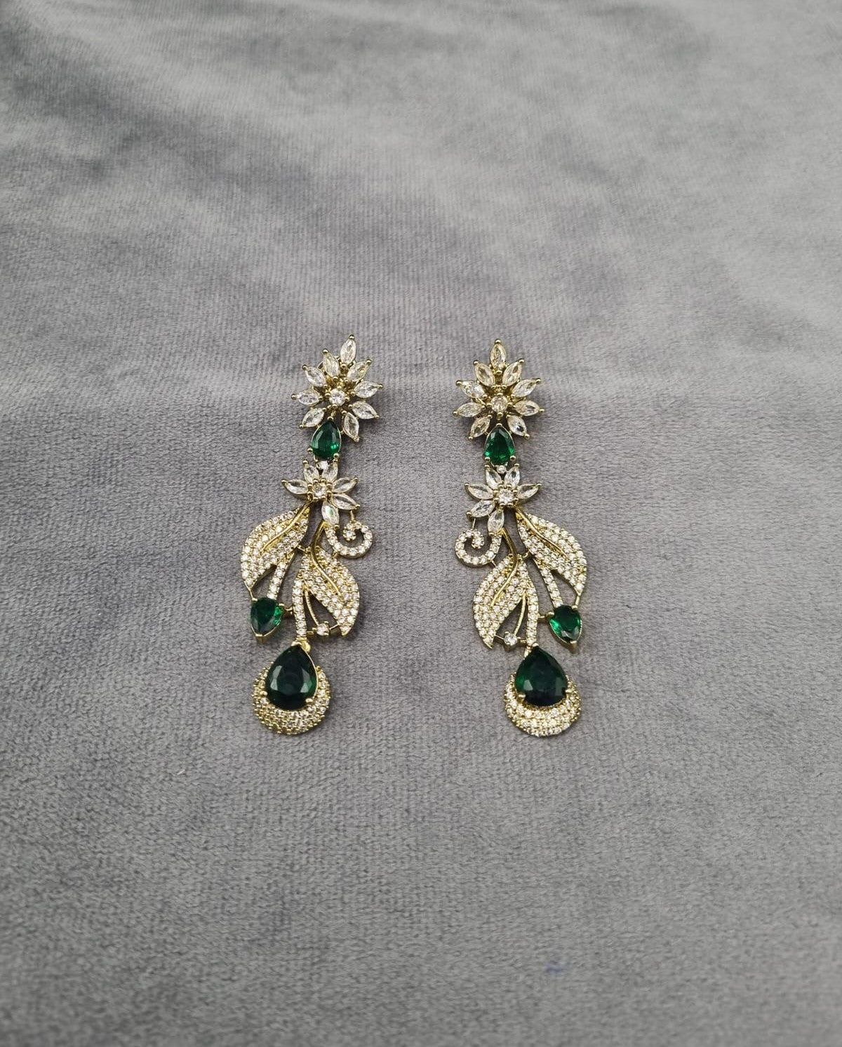 Emerald Green Floral Leaf Dangle Earrings