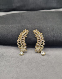 Crystal Ear Crawlers Elegant Scalloped