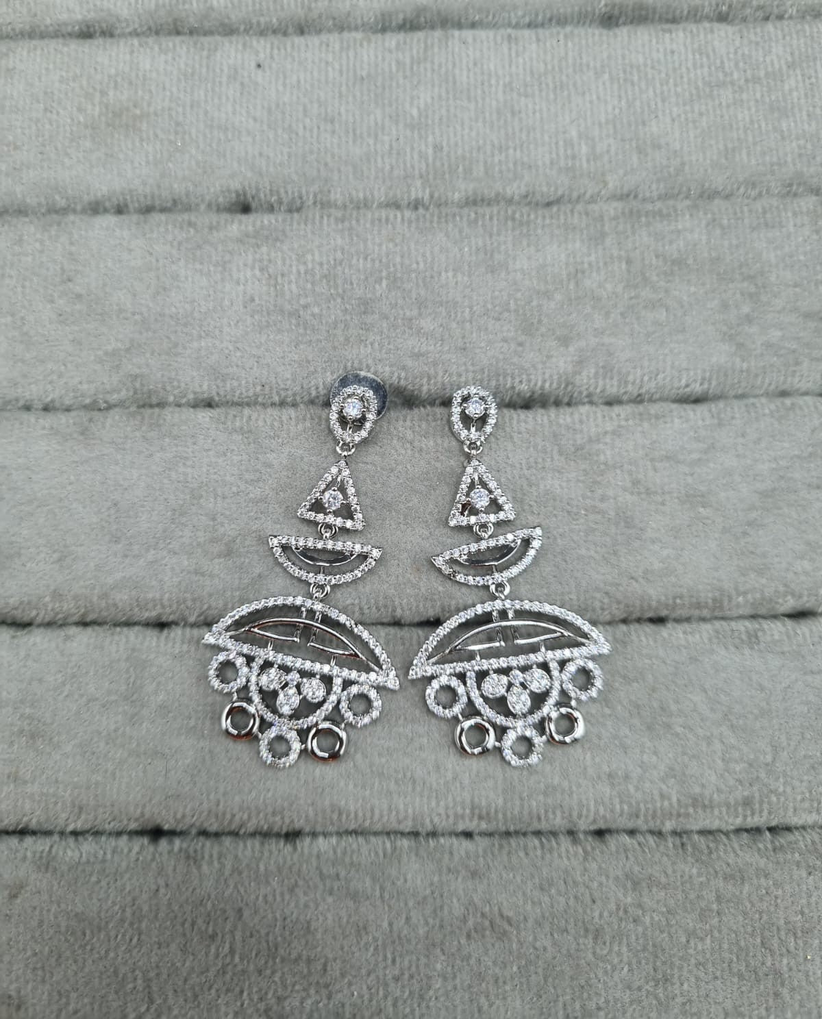 Ornate Geometric AD Chandelier Drops