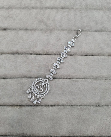 Elegant Silver-Plated AD Maang Tikka