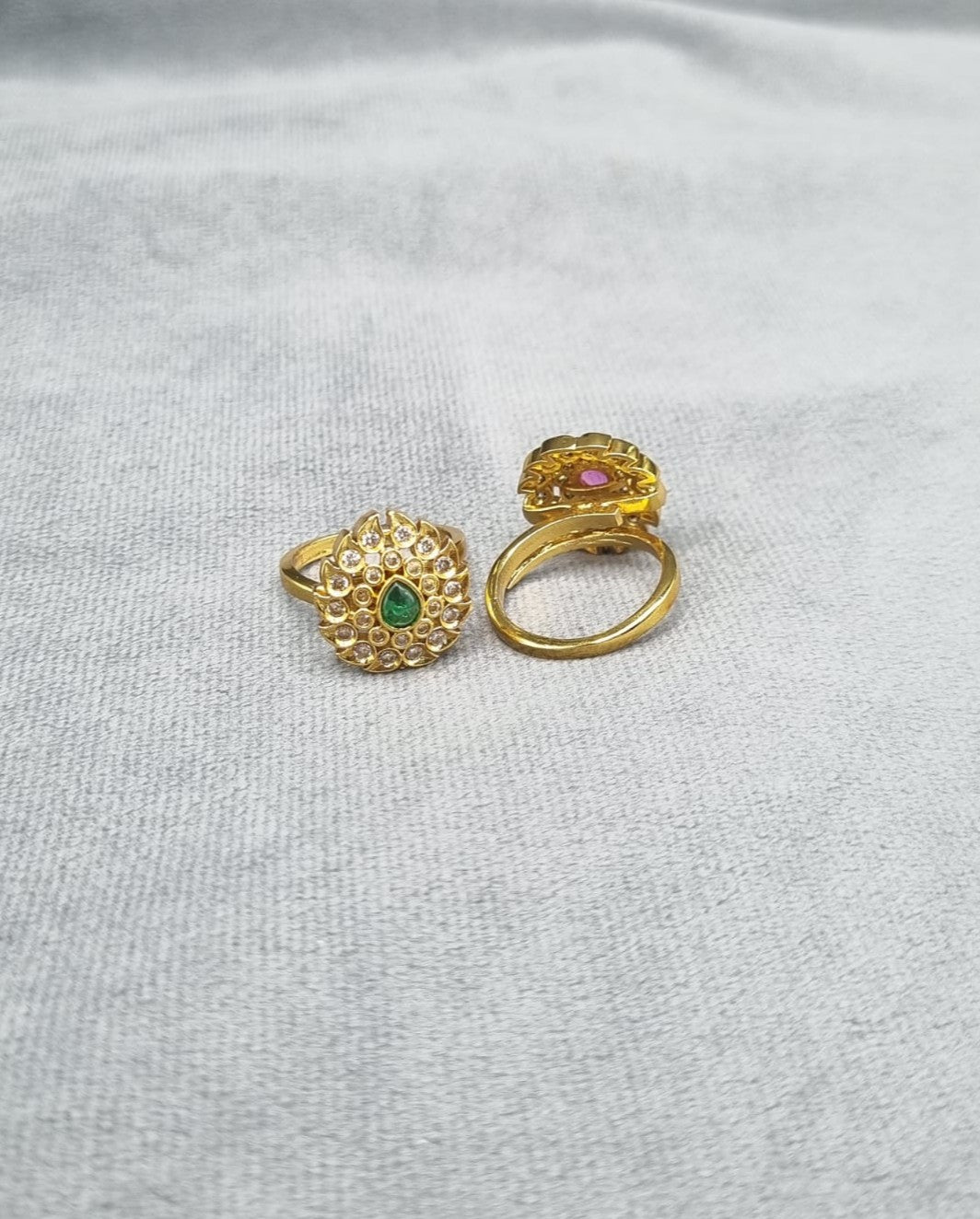 Gold-Tone Sunburst Adjustable Rings