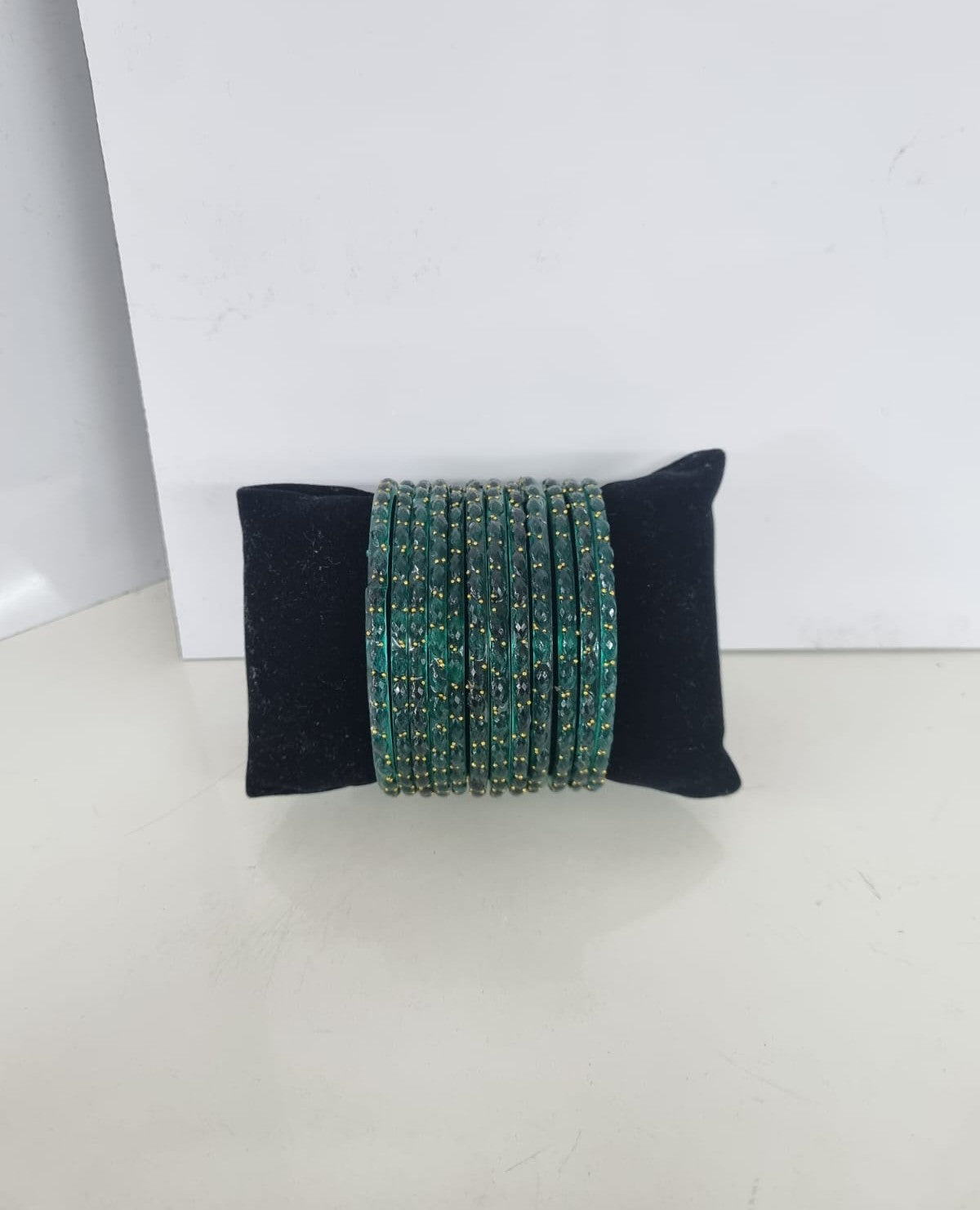 Sparkling Glass Bangles Set