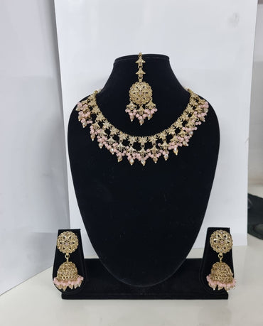Traditional Floral Choker Necklace set With Earrings & Maang Tikka
