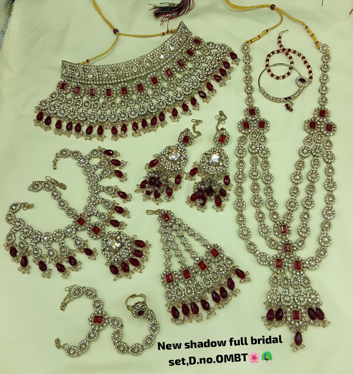 Traditional Handcrafted Antique Gold Bridal Jewelry Set