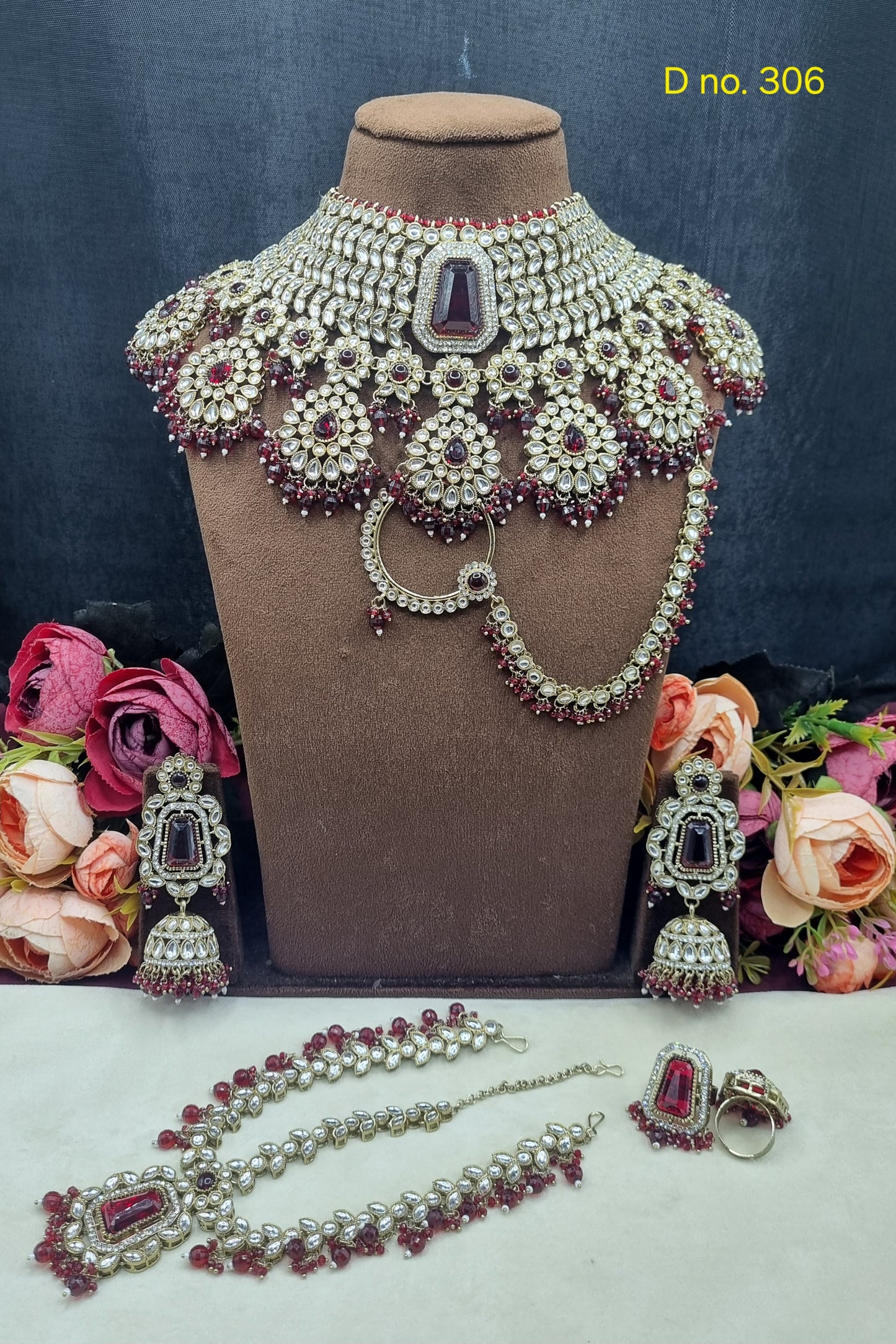 Antique Gold Finish Grand Bridal Jewellery Set