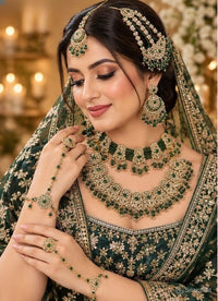 Complete Bridal Jewellery Set with Passa & Hathphool