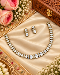 Elegant Sleek Collar Necklace & Matching Earring Set