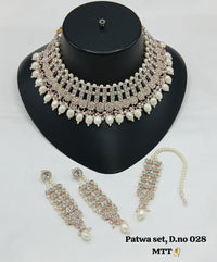 Fashionable Pearl Choker Jewellery Set