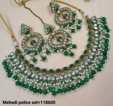 Antique Gold Plated Choker Necklace Set
