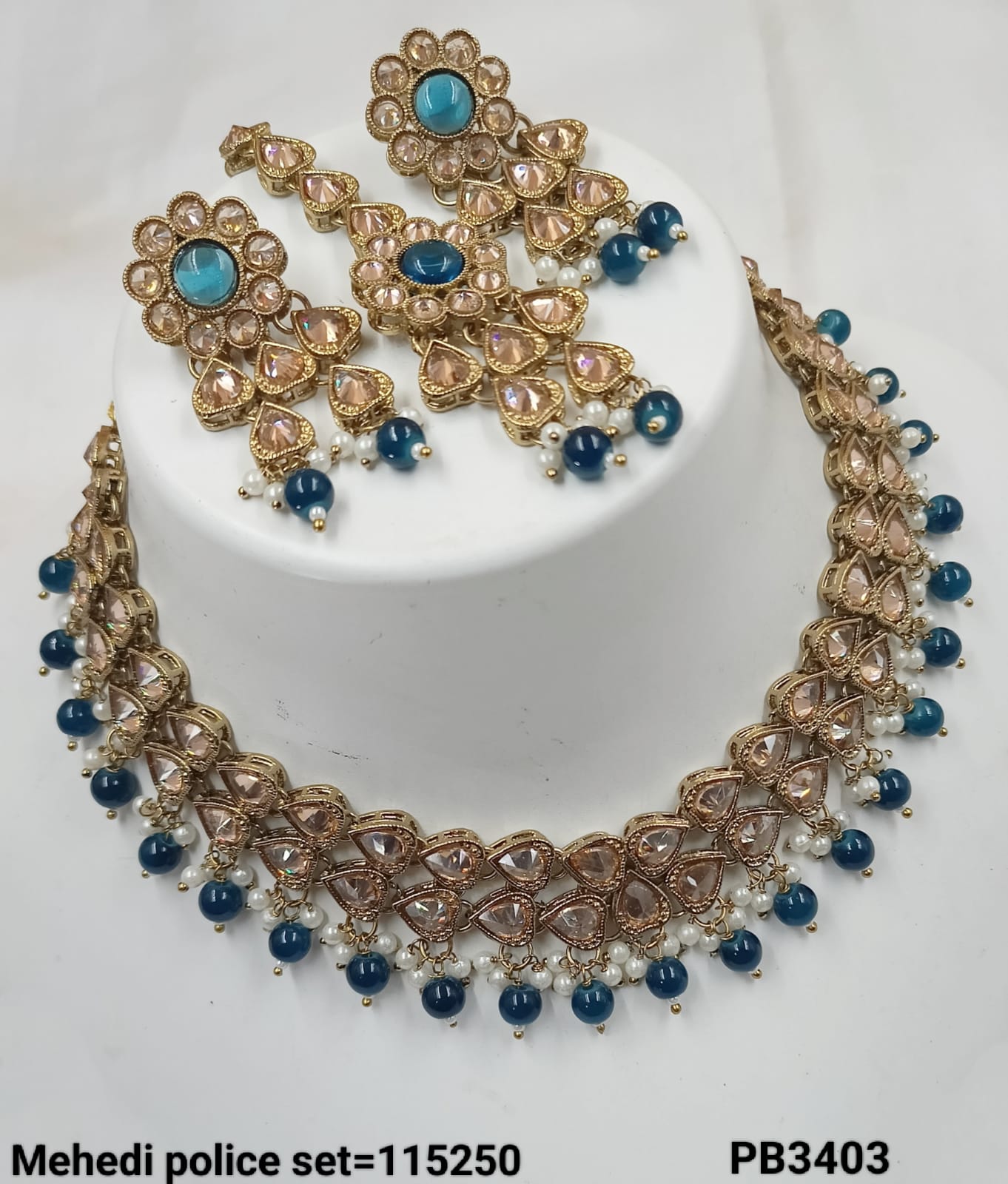 Antique Gold Plated Fancy Choker Necklace Set