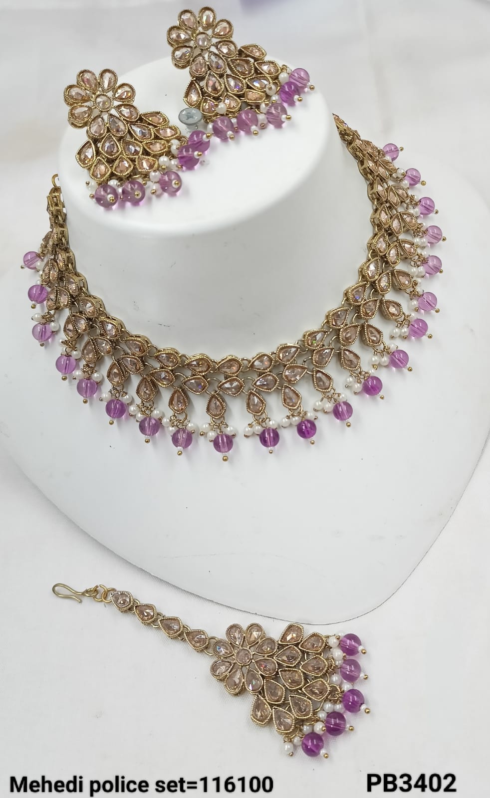 Fancy Choker Antique Gold Plated Necklace Set
