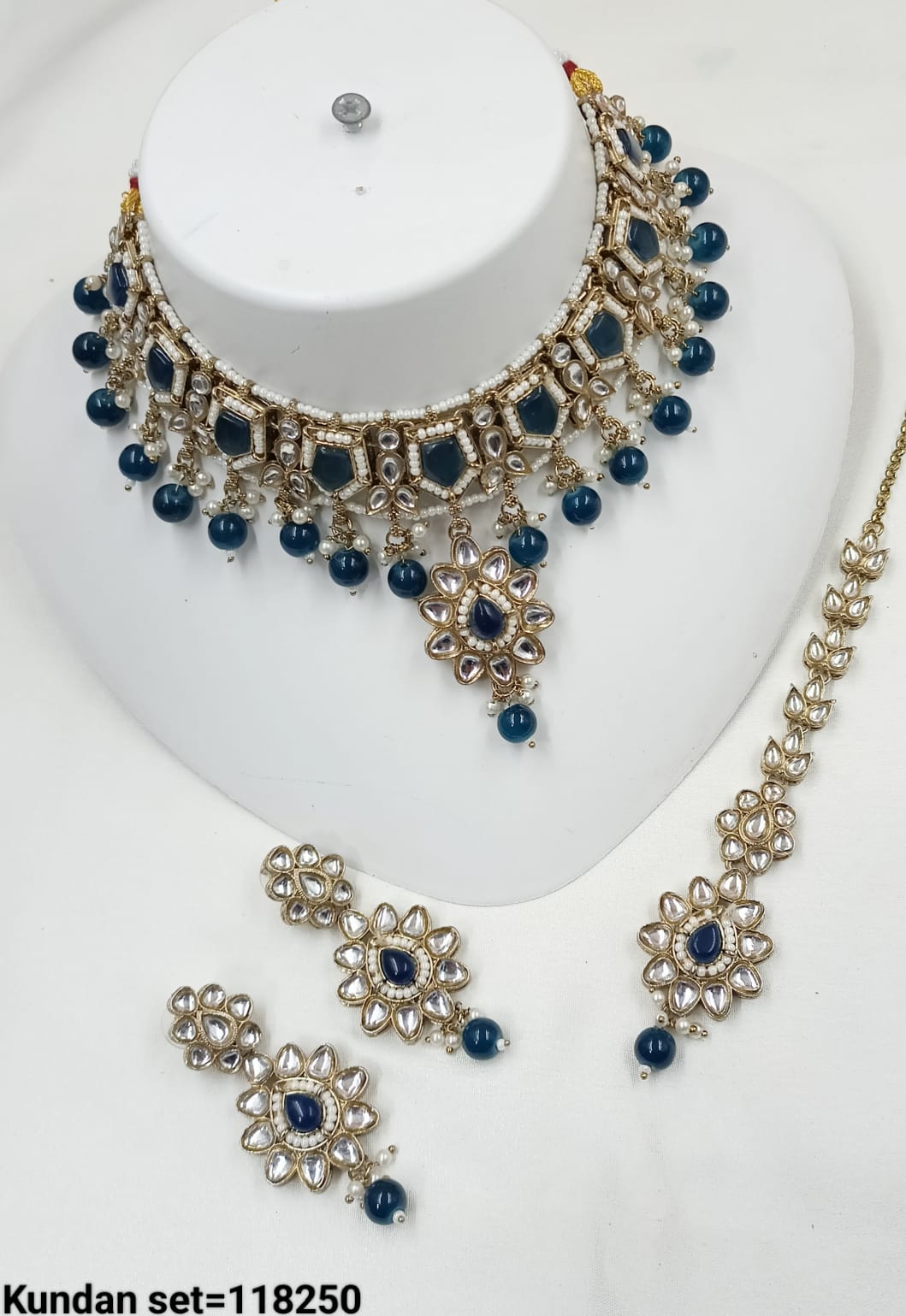 Antique Gold Plated Choker Necklace Set