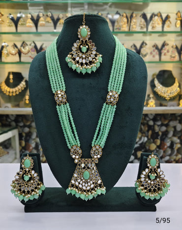 Elegant Green Beaded Necklace Set with Matching Earrings & Maang Tikka – Traditional Indian Jewelry