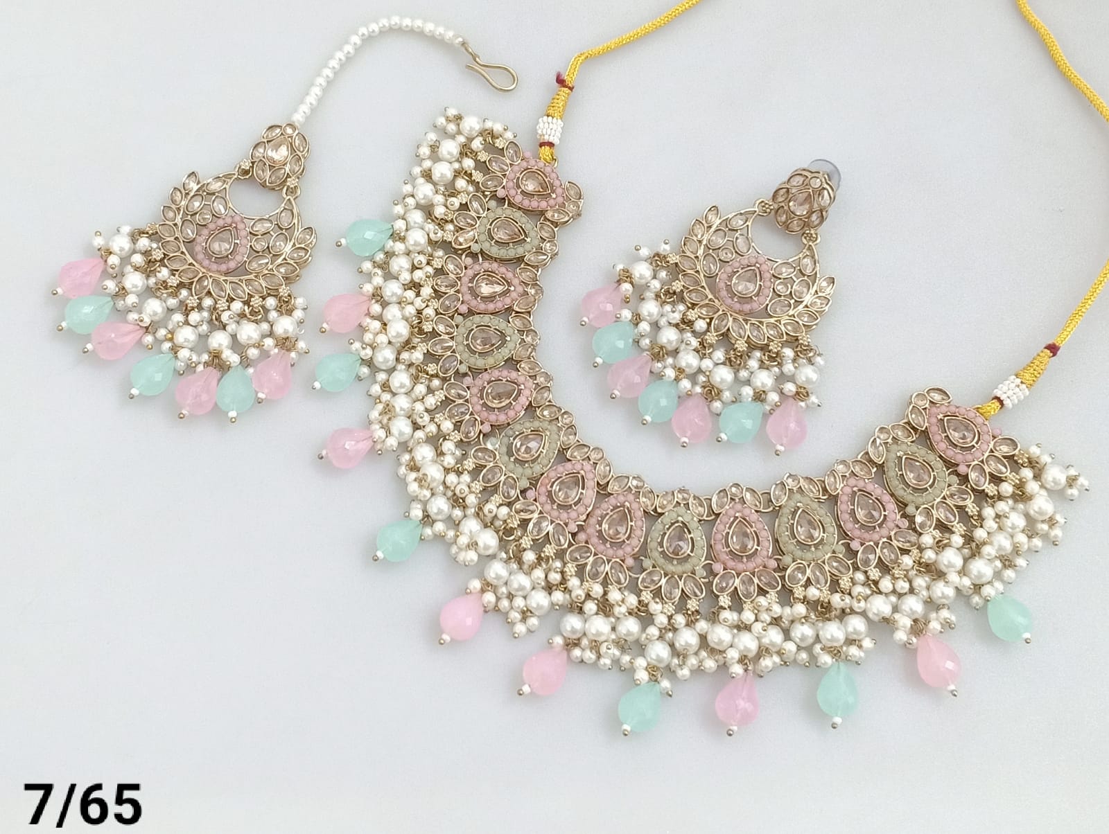 Traditional Choker Necklace Set