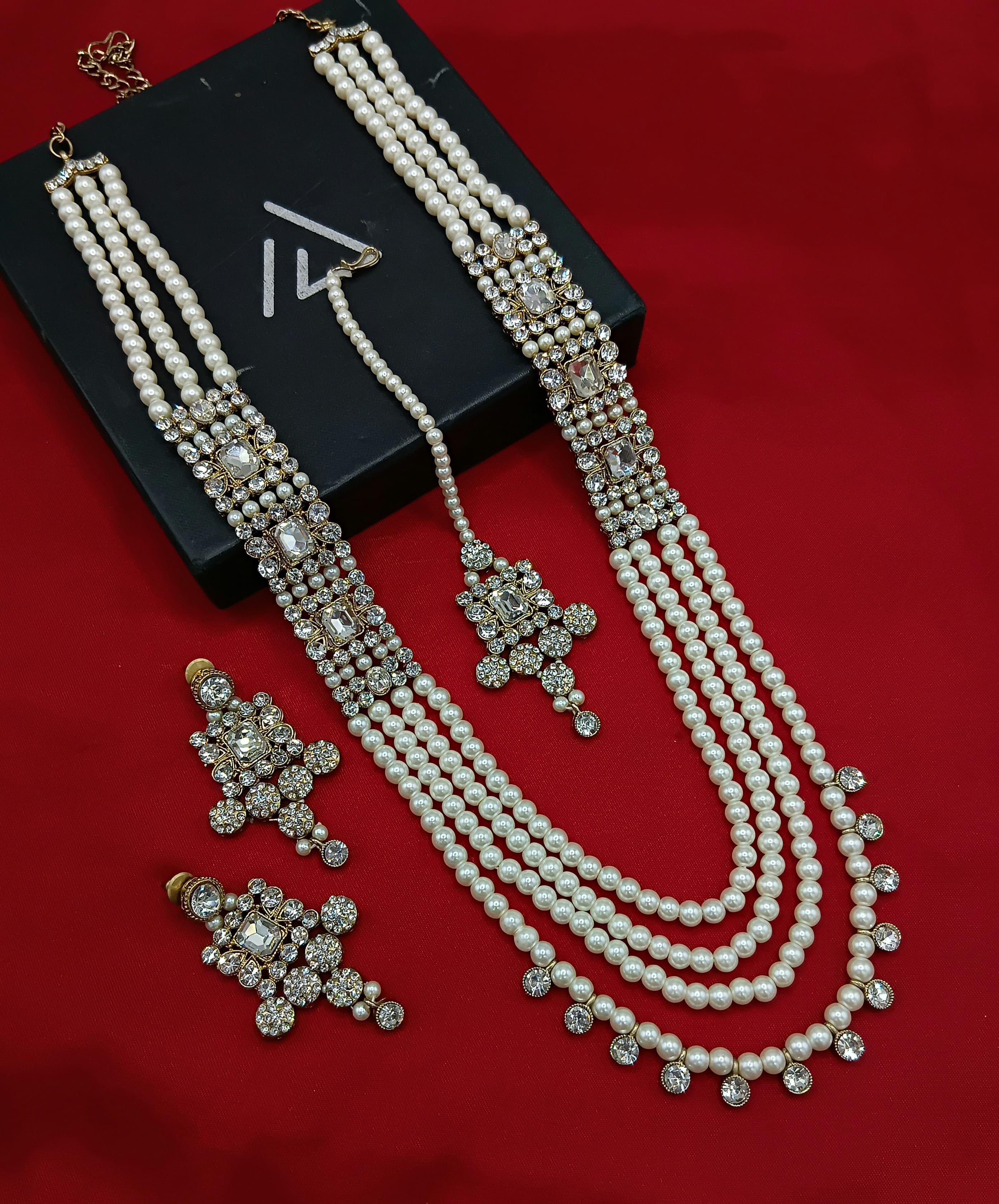 Antique Gold Plated Long jewellery Set