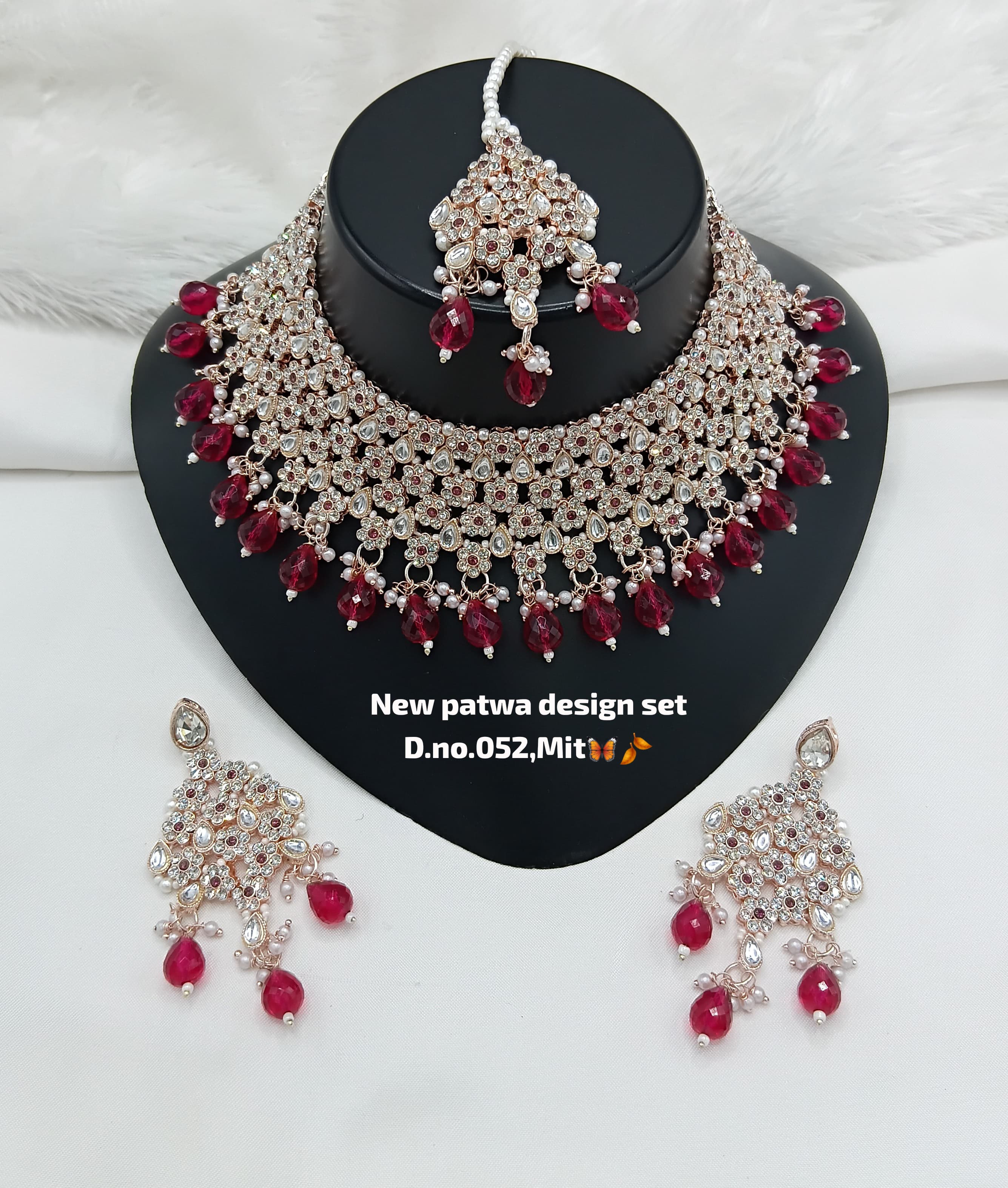 Designer Choker Bridal Necklace Set with Earrings & Maang Tikka