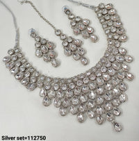 Fashionable Silver Plated Choker Necklace Set