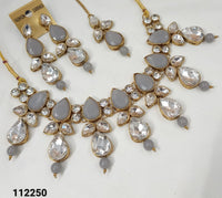 Antique Pearl & Gold Plated Choker Jewellery Set