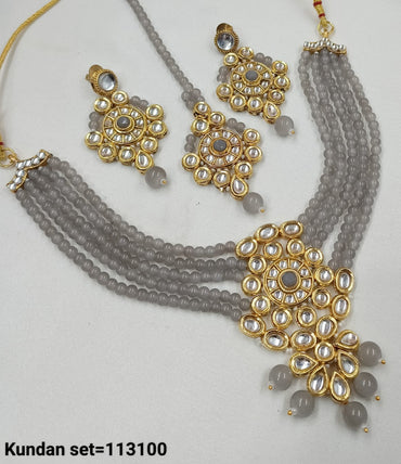 Gold Plated Crystal Stylish Choker Necklace Set