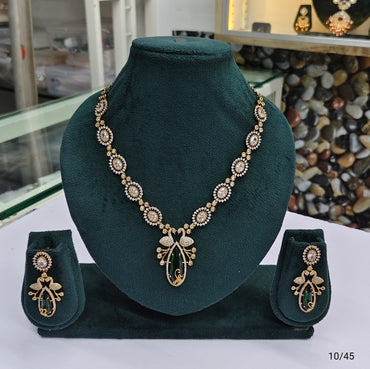 Antique Style Party Wear Jewelry Set – Necklace & Earrings