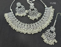 Traditional Pearl Cluster Choker Necklace Set with Floral Stone Design – Bridal & Festive Wear