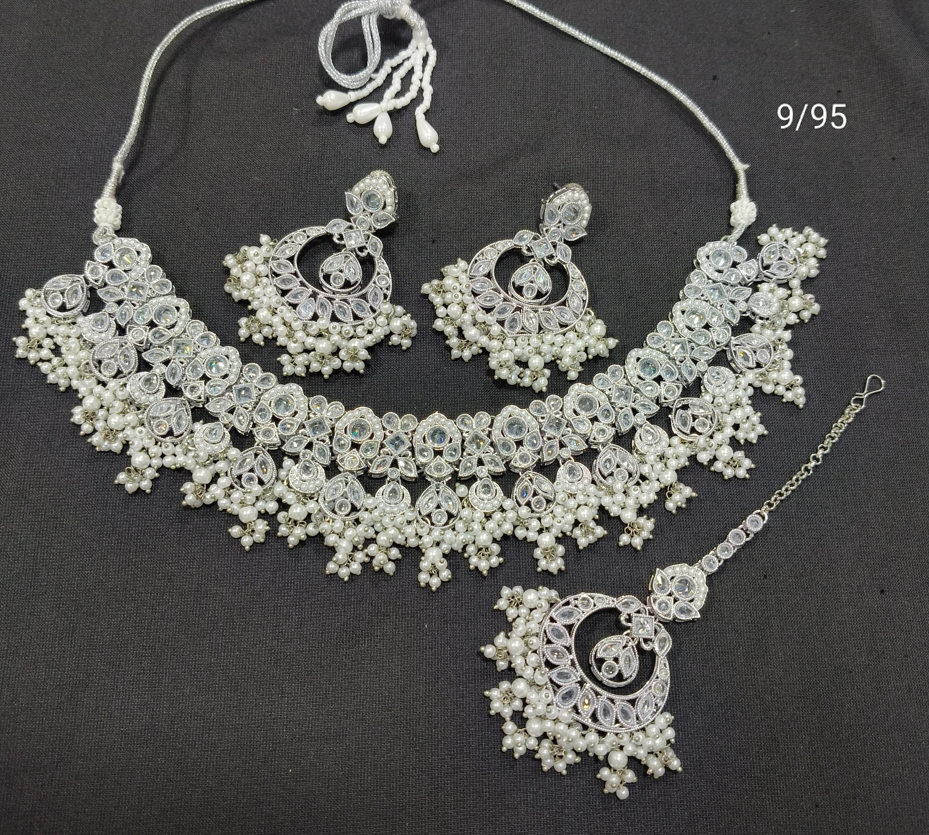 Traditional Choker Necklace Set with Chandbali Earrings & Mangtikka – Elegant Ethnic Jewelry Set for Women
