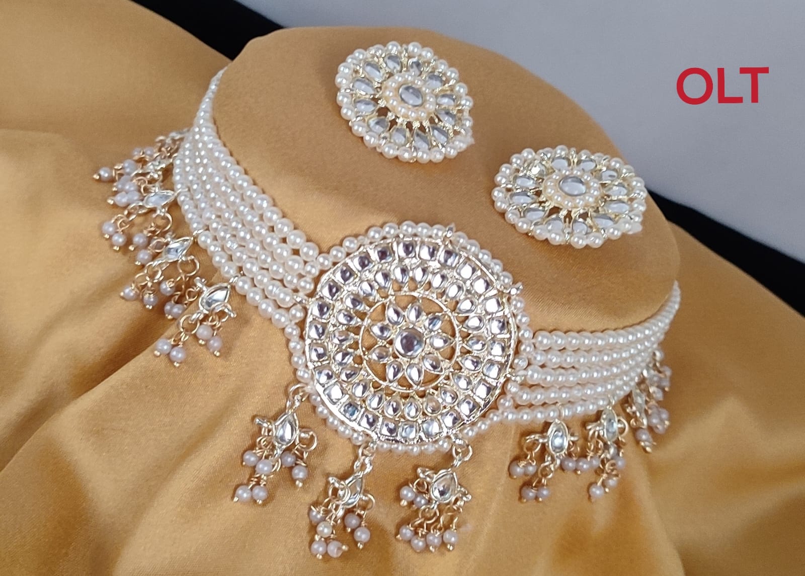 Choker Gold Plated Jewellery Set