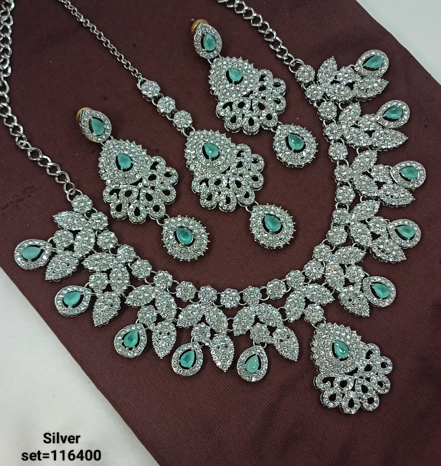 Intricate Silver Necklace & Earrings Set – Bridal & Formal Design