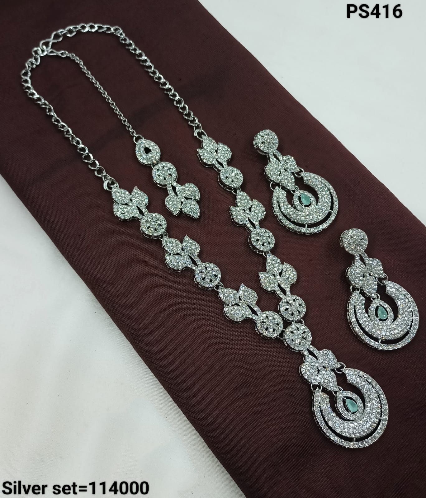Elegant Silver Necklace & Earrings Set – Timeless Formal Jewelry