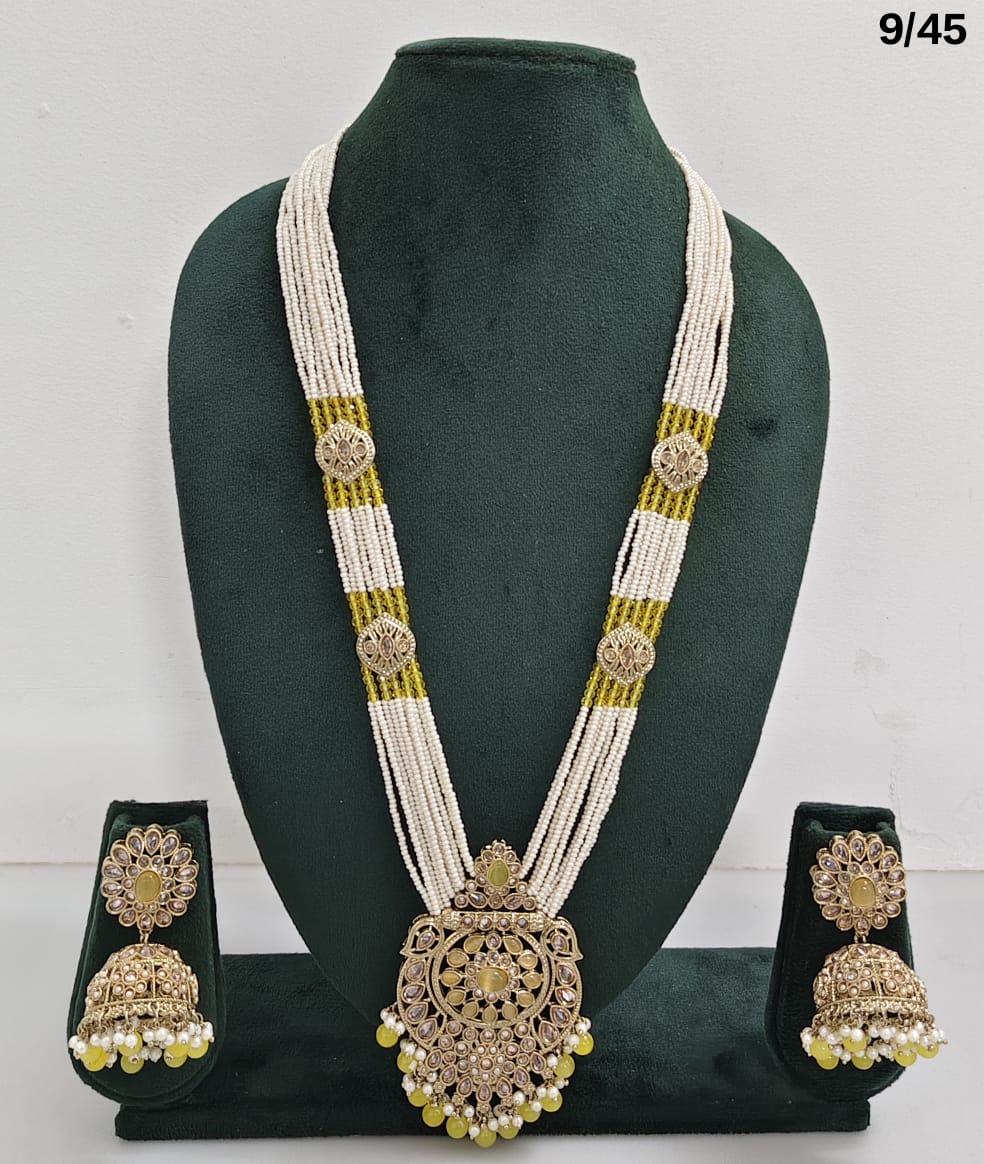 Traditional Pearl Beaded Necklace Set with Earrings