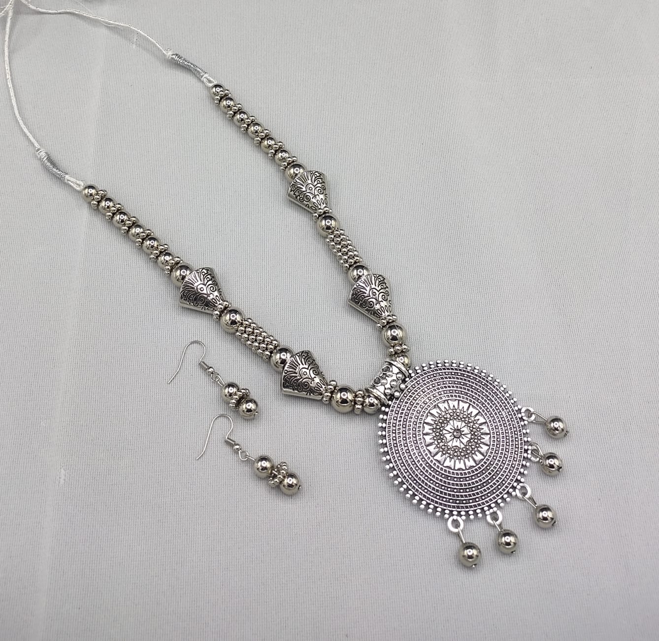 Oxidized Silver Tribal Necklace Set – Boho Statement Jewelry with Earrings
