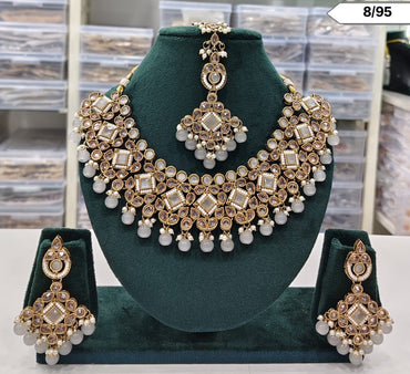 Kundan Stone Choker Necklace Set with Matching Earrings and Maang Tikka – Bridal & Ethnic Jewellery