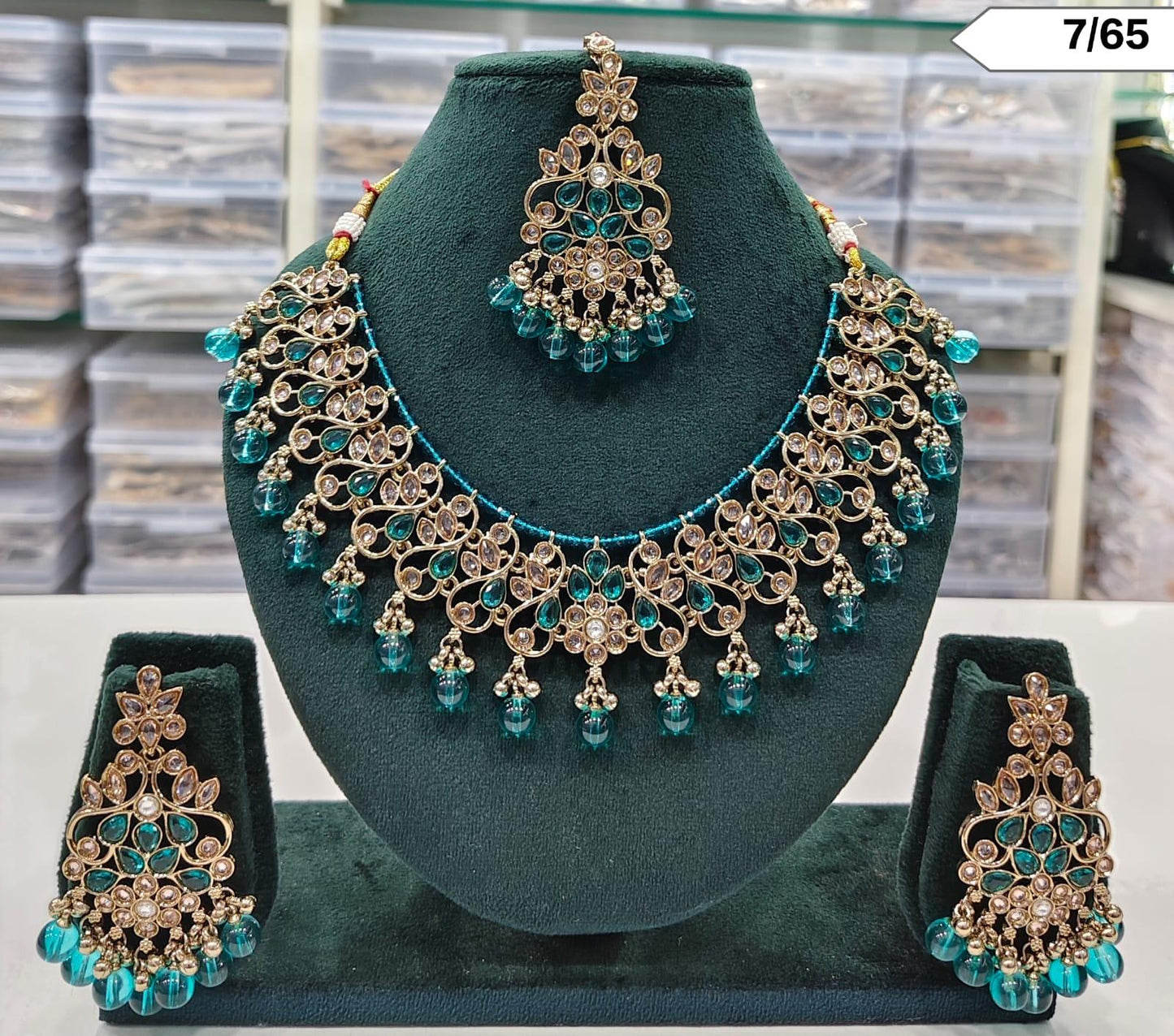 Traditional Choker Necklace Set with Matching Earrings and Maang Tikka – Bridal & Party Wear Jewellery
