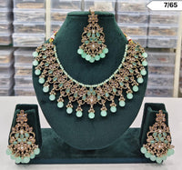 Traditional Choker Necklace Set with Matching Earrings and Maang Tikka – Bridal & Party Wear Jewellery