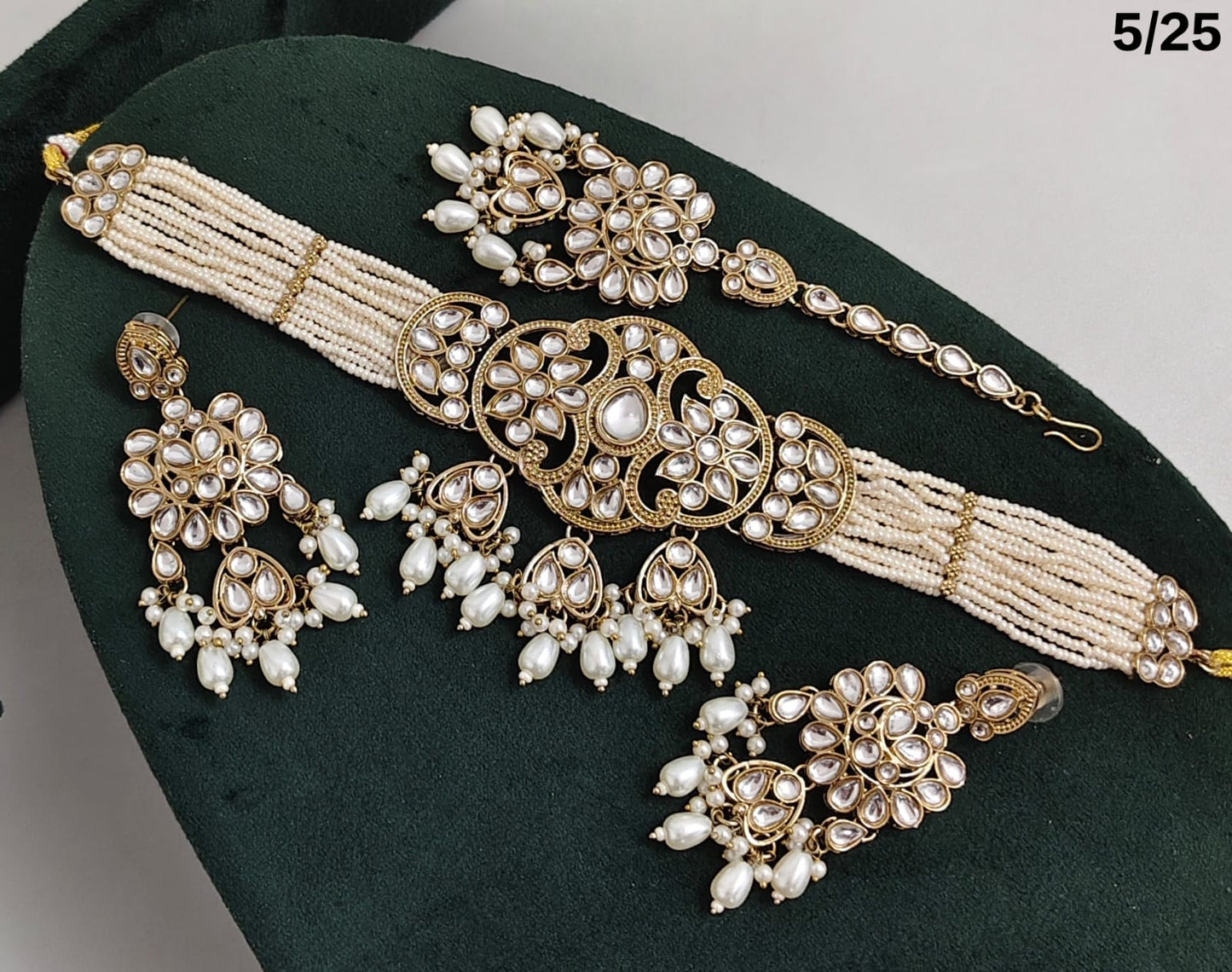 Pearl Work Kundan Choker Necklace Set