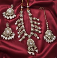 Lavender Lilac Kundan Necklace Set with Frosted Bead Droplets