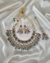 Ruby Pink Handcrafted Droplet Beads Choker Set For Woman