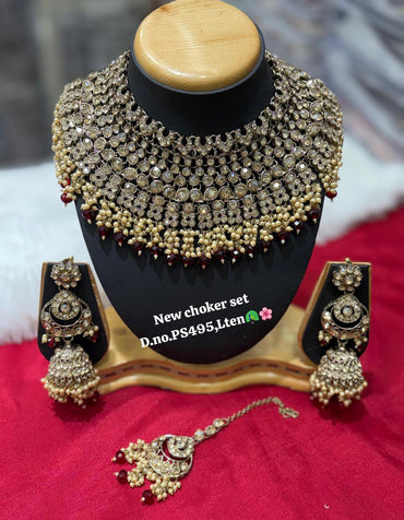 Antique Gold Emerald Accents Bridal Jewellery Set