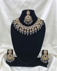 Traditional Wedding Choker Set Earrings with & Maang Tikka