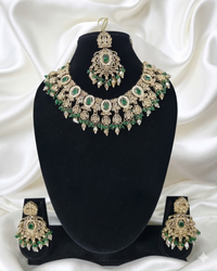 Traditional Wedding Choker Set Earrings with & Maang Tikka