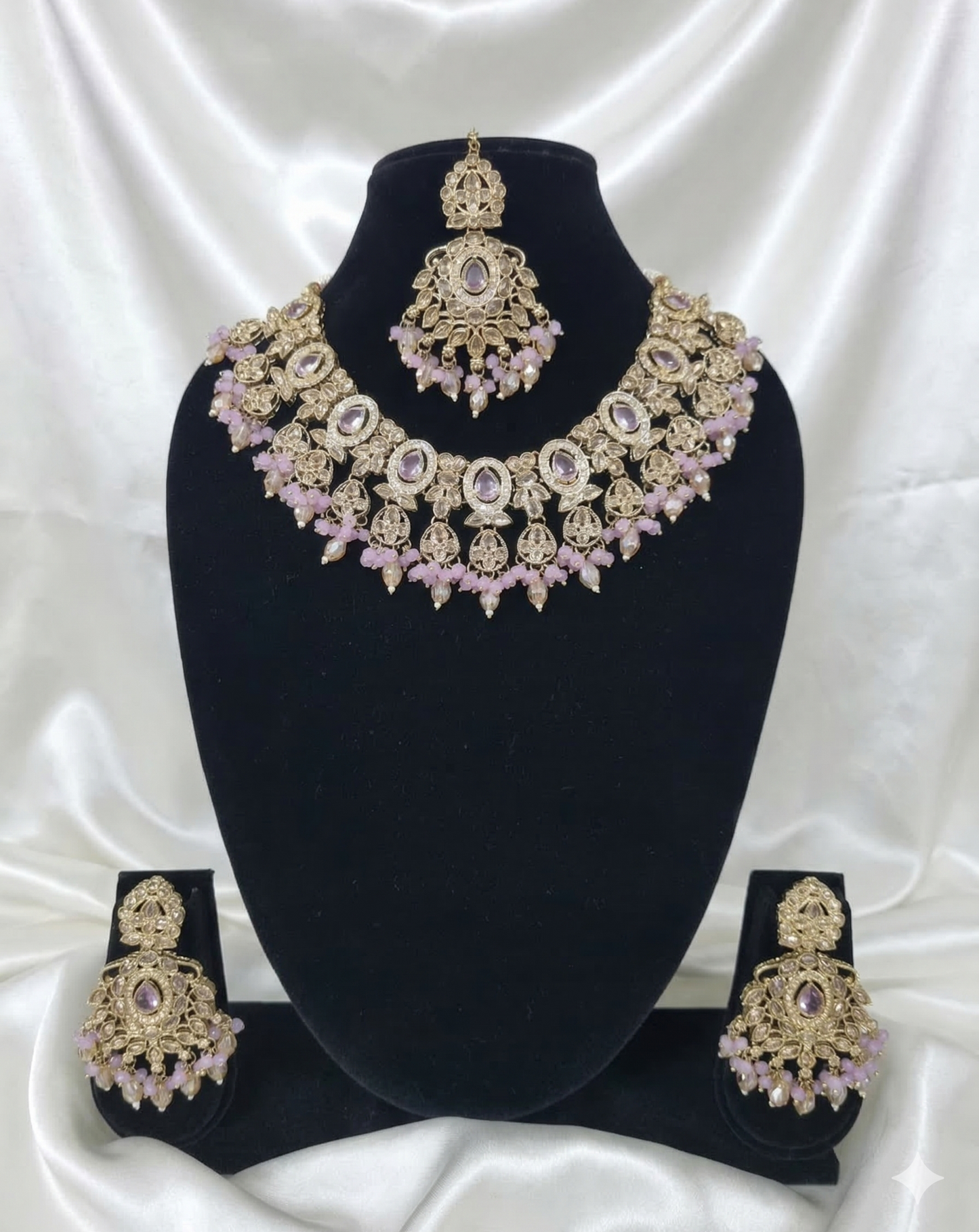 Traditional Wedding Choker Set Earrings with & Maang Tikka