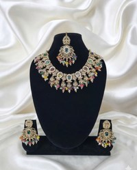 Traditional Wedding Choker Set Earrings with & Maang Tikka