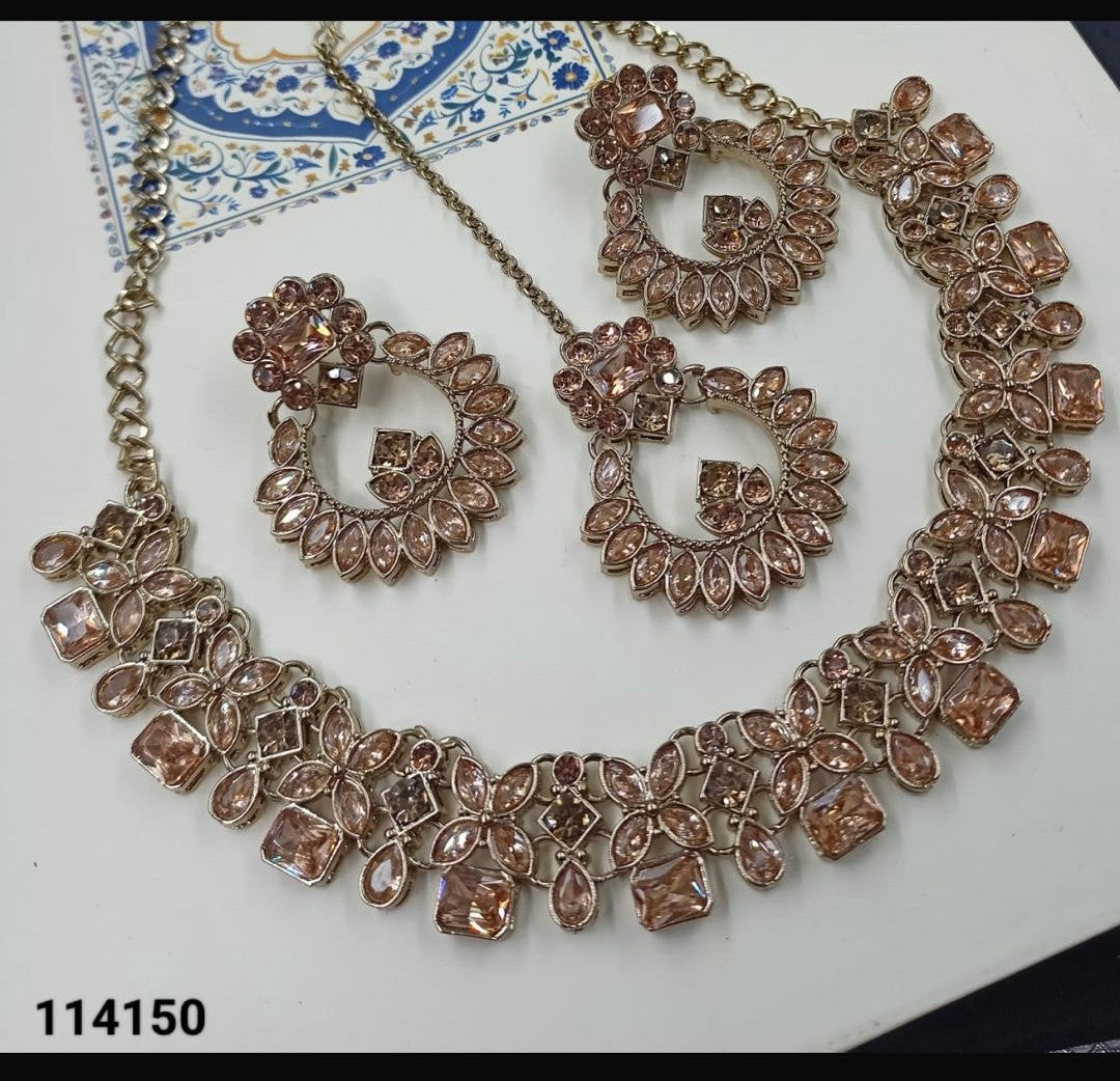 Baby Pink & Gold Floral Necklace Set with Chandbali Studs