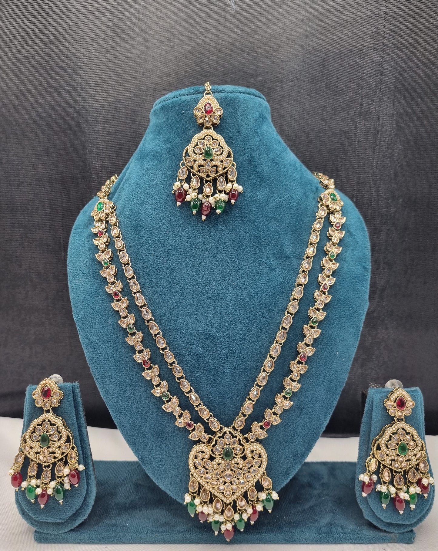 LAYERED HERITAGE CHANDELIER HAAR SET