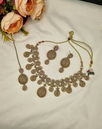 MEDALLION FRINGE STATEMENT CHOKER SET
